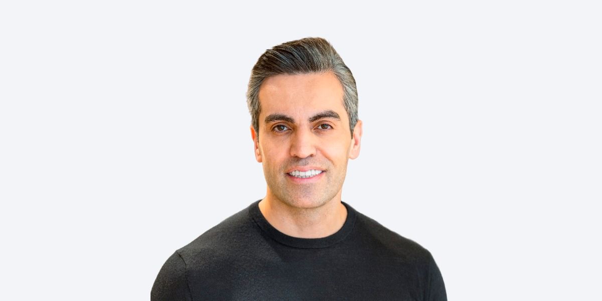 Dr. Mustafa Narwan, Consultant Plastic Surgeon at ELEMENTAL Day Surgical Center, Dubai