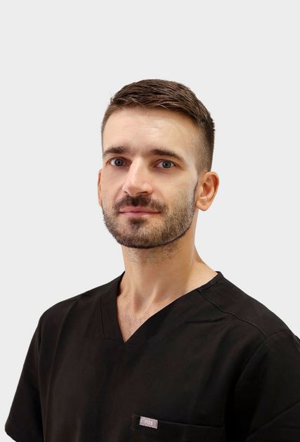 Dr. Artem Shyshko, General Dentist at ELEMENTAL Day Surgical Center, Dubai